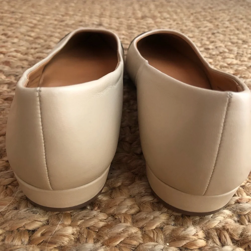 New: J Crew Marina leather pointy cap-toe flats. Size 9.5